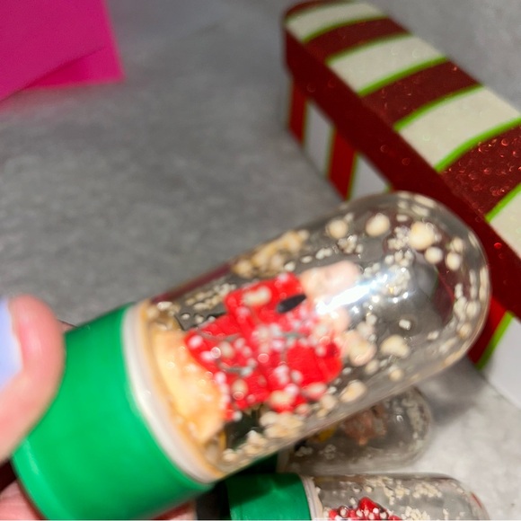 Vintage small 4 Snoopy Charlie Brown snow globe soda toppers DRY YELLOW - Picture 8 of 10